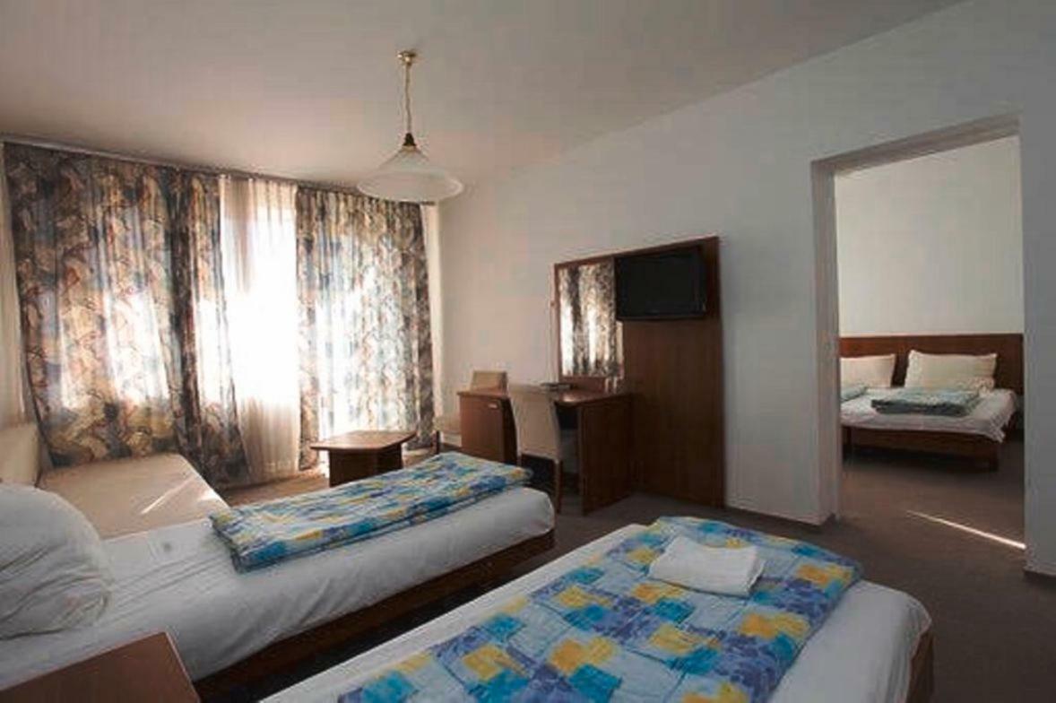 Aranypart Hotel Siófok Exterior foto